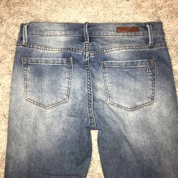 Articles of Society Sarah Distressed Skinny Jeans - Picture 7 of 8